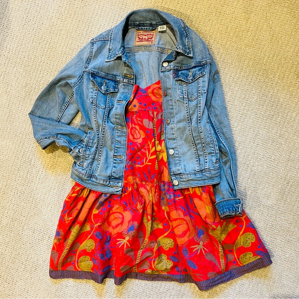 Velvet by Graham & Spencer: Zion Dress in red print with side pockets! ⭐️❤️